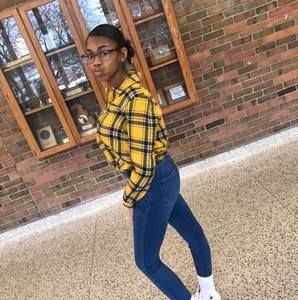 Meet your Posher, Lanae